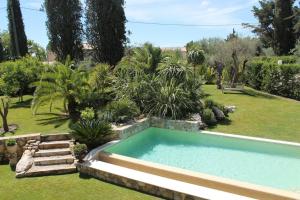 Villa Ty Laouen- villa confort avec piscine et jacuzzi- Parc -Opio-Valbonne