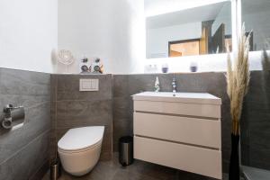 Ferienwohnpark Immenstaad am Bodensee Ein-Zimmer-Apartment 49 10