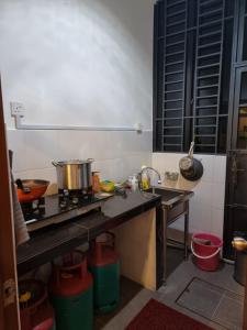 Michelle Escadia Homestay 3, 4 bedrooms unit