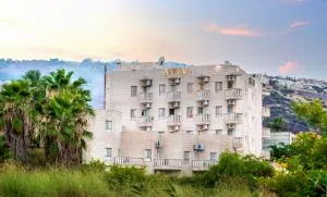 特拉维夫度假屋酒店 - 提比里亚