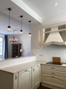 HEART OF OLD TOWN - BEACH 150m & PALAIS DES FESTIVALS 600m