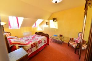 B&B / Chambres d'hotes Au Pied du Chateau : photos des chambres