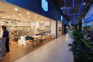 Lovely Kozi Square Studio 1 Bedroom with Pool LV7E