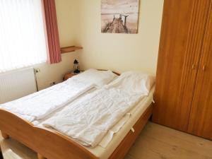 Apartment "Freibeuter Captain Flint" hundefreundlich mit Südbalkon Sauna und Parkplatz - 200m zum Deich