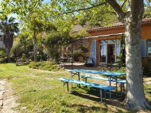 Maisons de vacances House With Garden And Sea View : photos des chambres