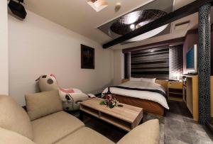 HOTEL ESTASI Adult only