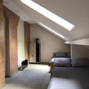 King Milans Apartment