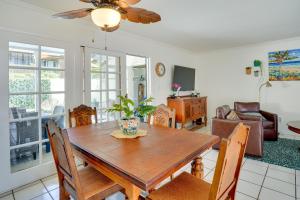 Dreamy Catalina Island Home, Walk to Beach & Ferry
