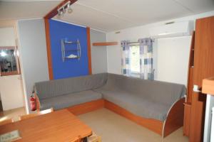 Maisons de vacances Mobil Home + dependance dans jolie parc prive : photos des chambres