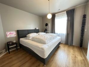 Modern and family friendly house, centrally located in Reykjavik