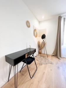 Appartements Appart'Hotel Le Tilleul - NETFLIX, JARDIN ET FIBRE OPTIQUE : photos des chambres