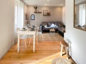 Appartements Appart'Hotel Le Tilleul - NETFLIX, JARDIN ET FIBRE OPTIQUE : photos des chambres