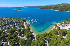 Premium mobile home SUN & JOY - Oaza Mira Camping 