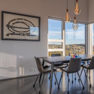 Tranquil resort with great views