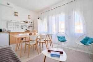 Appartements Superbe appartement, balcon vue mer, 3 chambres! : photos des chambres