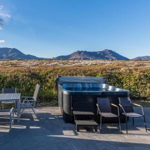 Tranquil resort with great views