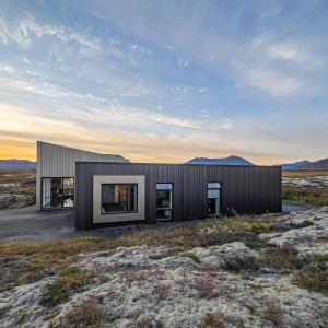 Tranquil resort with great views