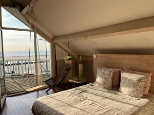 B&B / Chambres d'hotes Villa Tremail - La plage au pied de votre chambre : photos des chambres
