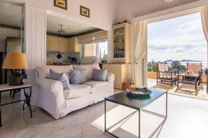 Maison with apartments near to the beach - Karafotaíika