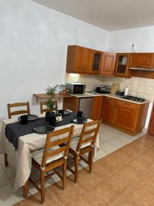 4 You Mini Apartman Egerszalók