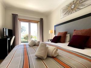 Flor da Primavera by CORAL