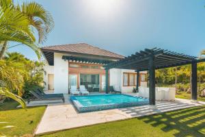 Camp Beautiful bungalow with private pool Ab23, Punta Cana