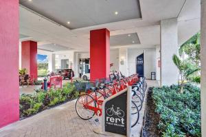 Luxury condo with ocean view 4Bedrooms 3Bathrooms