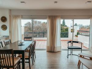 Amplio Departamento con Terraza