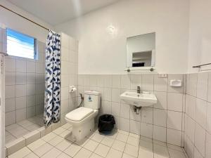CafeMare Rooms