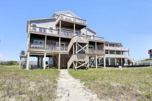 Hang Zen - Beachfront Luxury 6 BR Hot Tub, Elevator