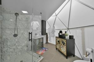 Private Luxury Glamping Geo Dome W Hot Tub