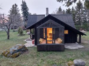 Puise saunahouse and outdoor kitchen at Matsalu Nature Park