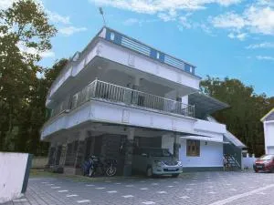 Natureland Homestay - Pullappalli