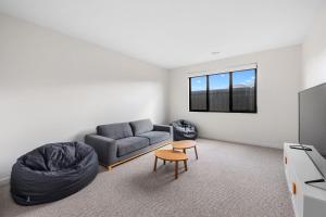 Once Upon A Tide Linen included