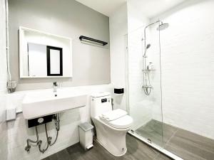 Phòng Hai Giường Đơn Loại Sang (Deluxe Twin Room)