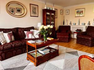 Hyde Park Great for Families 2beds & 2baths flat Fantastic location!