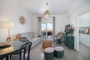 Costa Beach Apartment by The Portuguese Butler