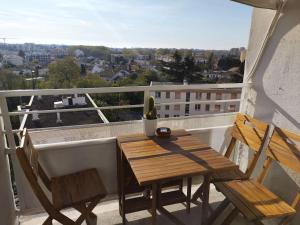 Appartements 3 bedroom apartment with AC & parking : photos des chambres