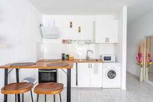 Paradise Beach Sea View Apartment