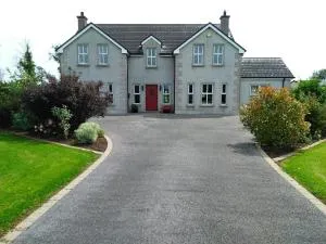Inishmore Island B&B - Inishmore