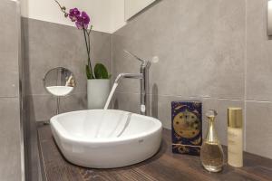 St. Georges Vatican Suites