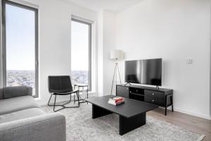 Clinton Hill 2br w wd gym pool nr BAM NYC-970