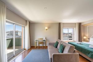 Imperhotel by Umbral