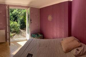 Maisons de vacances Belle maison campagnarde avec terrasses et veranda : photos des chambres