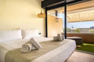 Alta House Apartments Sa Blava