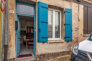 Maisons de vacances Lovely city house in the heart of Honfleur - Welkeys : Maison de Vacances