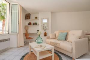 Upstays Palais Center 38m Studio