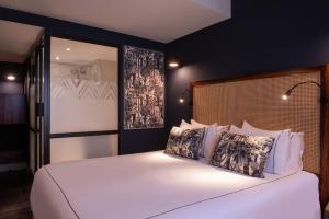 Hotels Mom'Art Hotel : photos des chambres