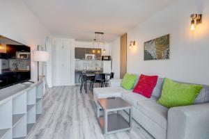 Bright and modern apt in Costa Adeje