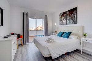 Bright and modern apt in Costa Adeje